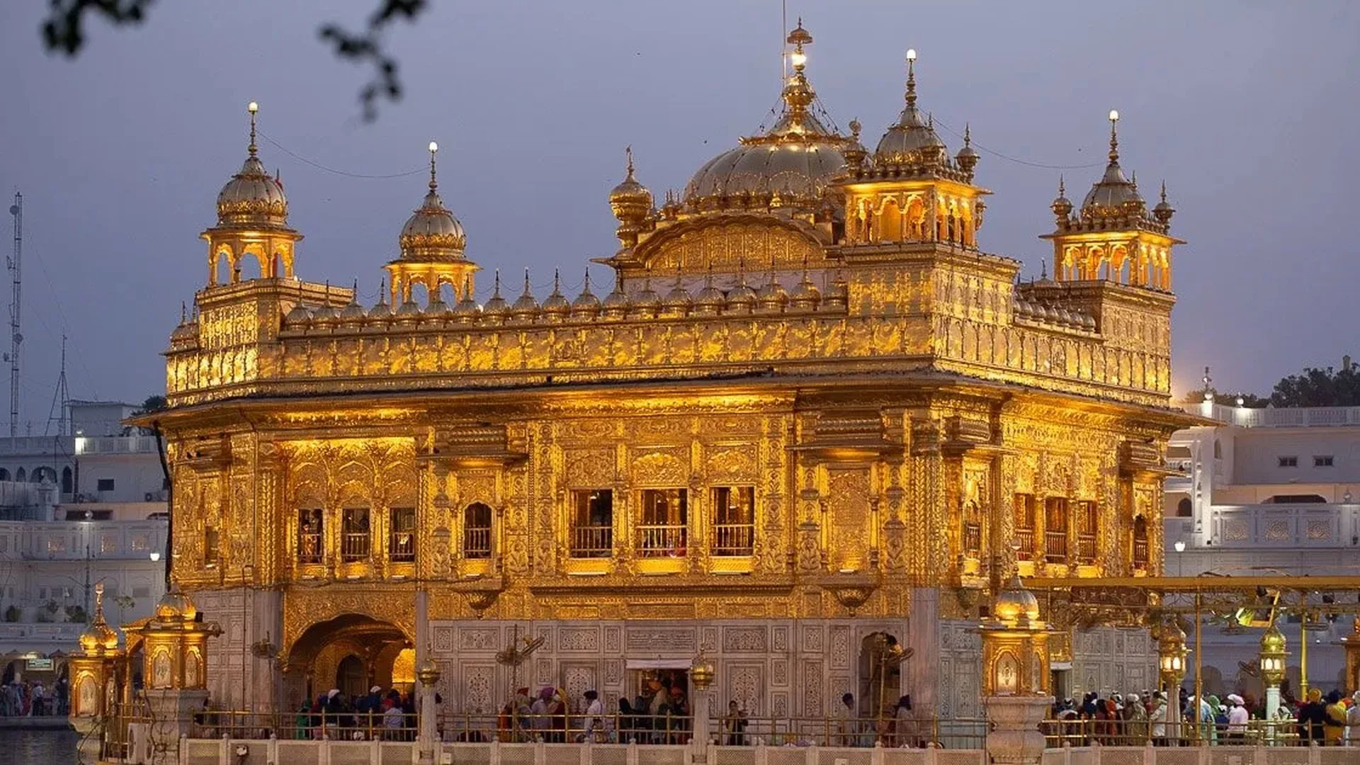 Golden Temple Amritsar — Swarn Mandir at Dusk (Official Pilgrimage Site of Sikhism) Golden Temple (Swarn Mandir) in Amritsar illuminated at dusk, reflecting Sikh architecture in the Amrit Sarovar